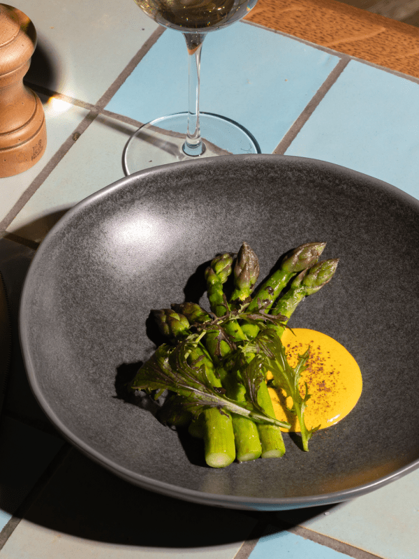 Asparagus and wine pairing at Pip