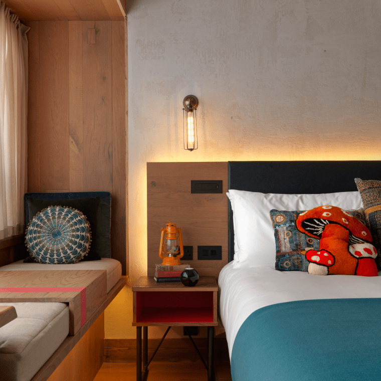 THLO room