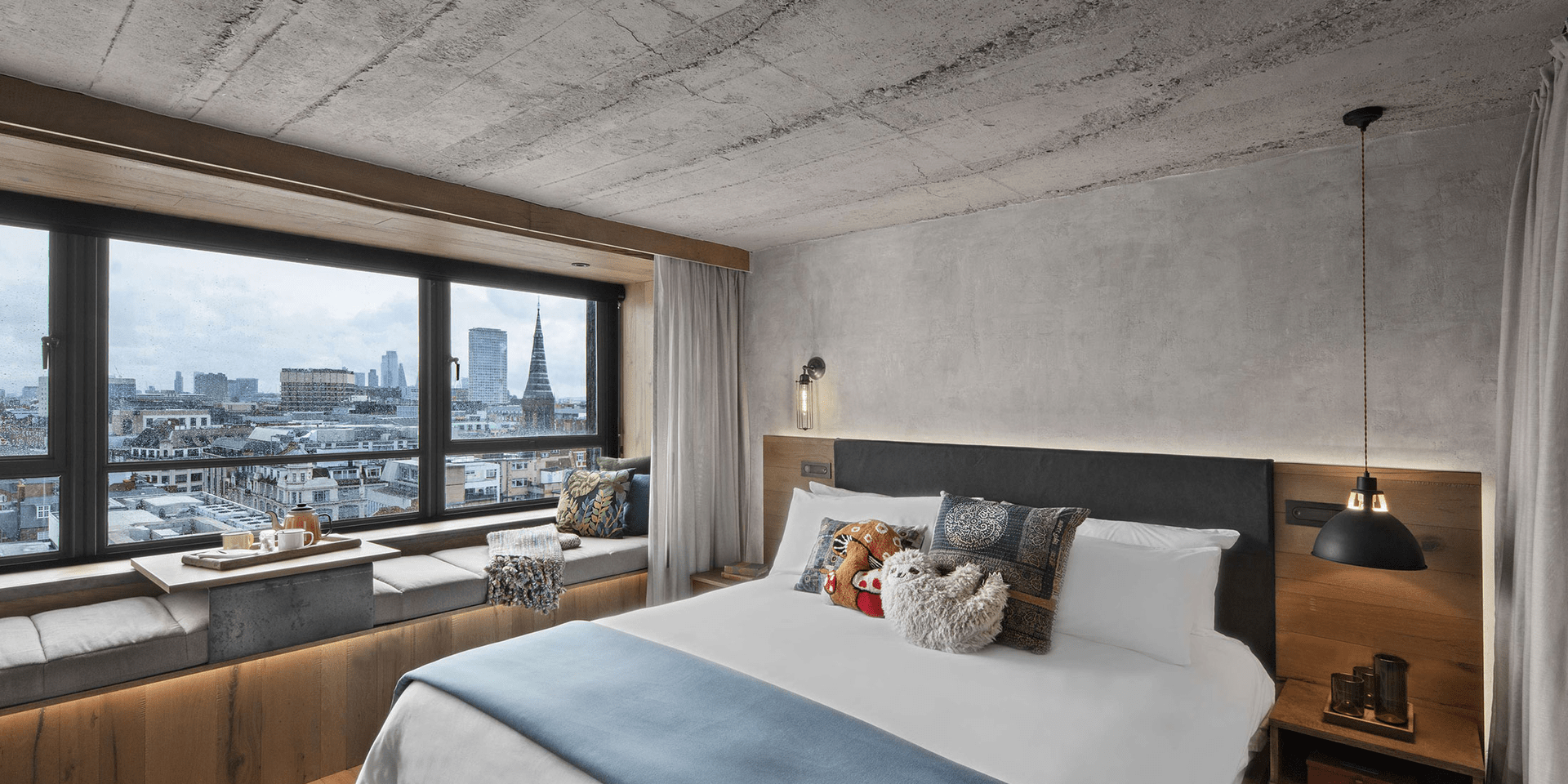 Skyline King Room