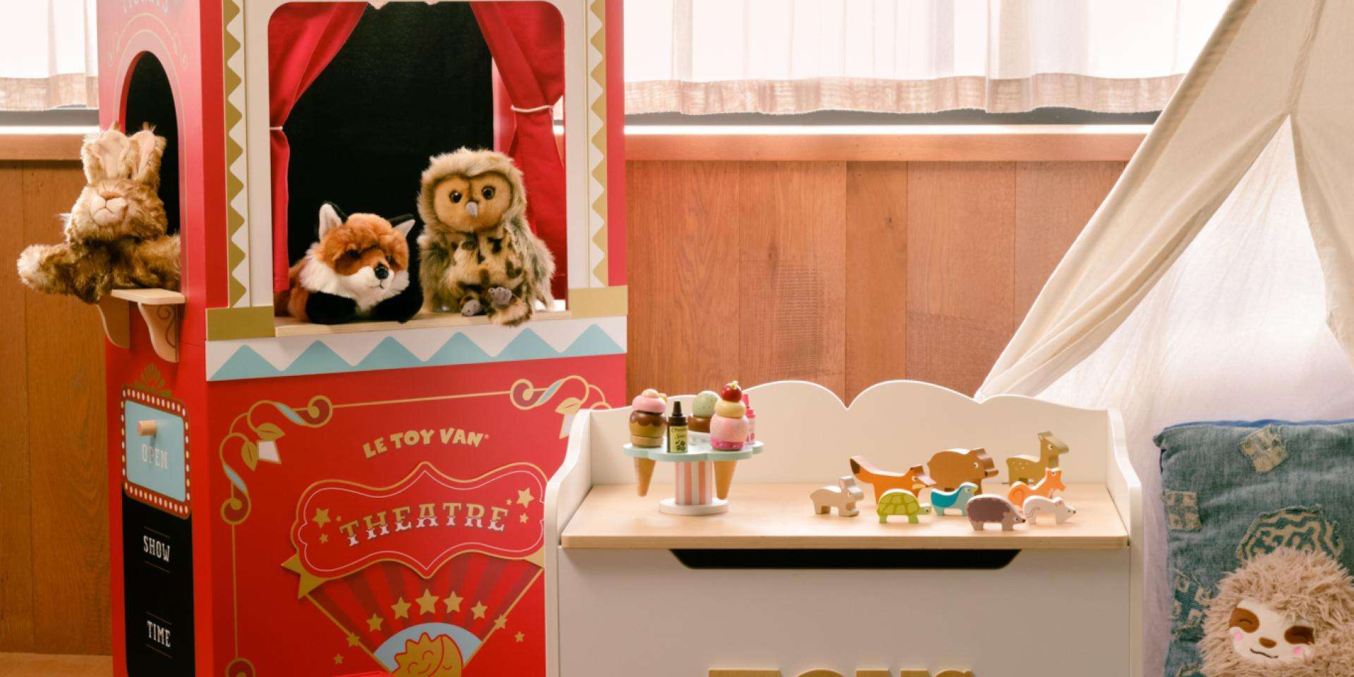 Toys family stay
